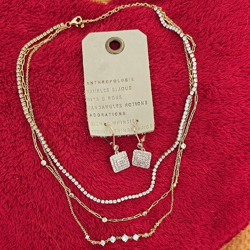 New Anthropologie LAYERED necklace and Earrings